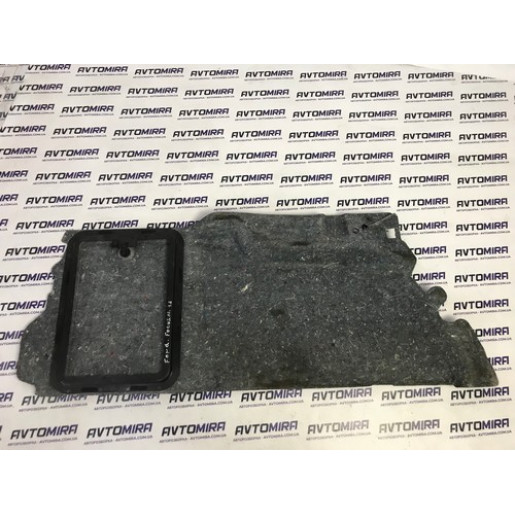 Обшивка багажника правая Ford Focus 3 Wagon 2011-2017 1763529